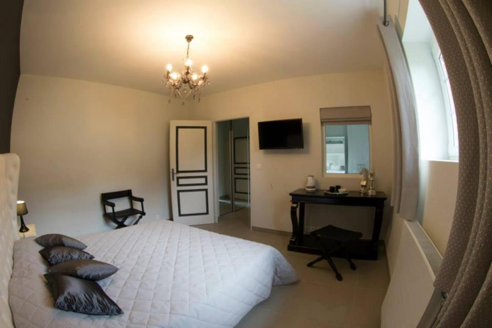Le Parc De Crecy Bed and Breakfast Eksteriør billede